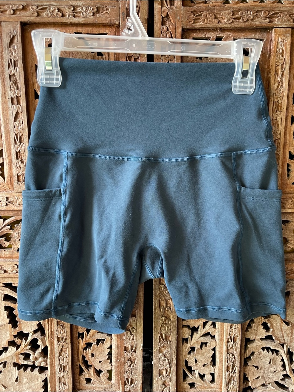 TEAL Women’s High-Waist Pocket Sports Shorts in Deep Teal